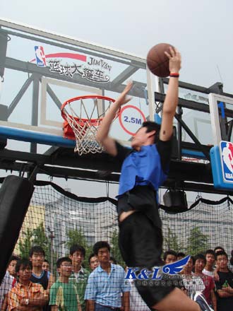 也引发了对 也引发了对